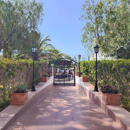 Estudio Colette En Primera Linea De La Playa Los Cristianos  Kültér fotó